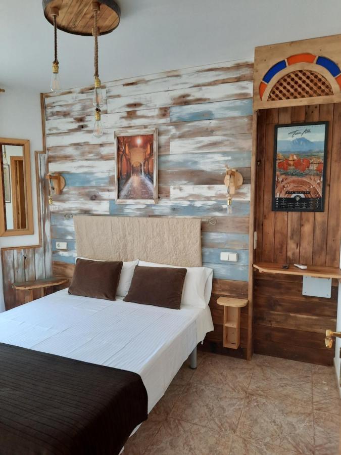 Hostal Casa Barcelo Horta de Sant Joan Exteriér fotografie